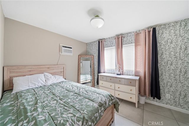 14161 Surrey Court, Victorville, CA 92394