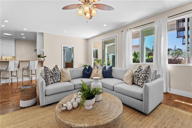 526 E Maple, El Segundo, CA 90245