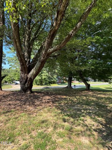 716 Williamsboro Street, Oxford, NC 27565