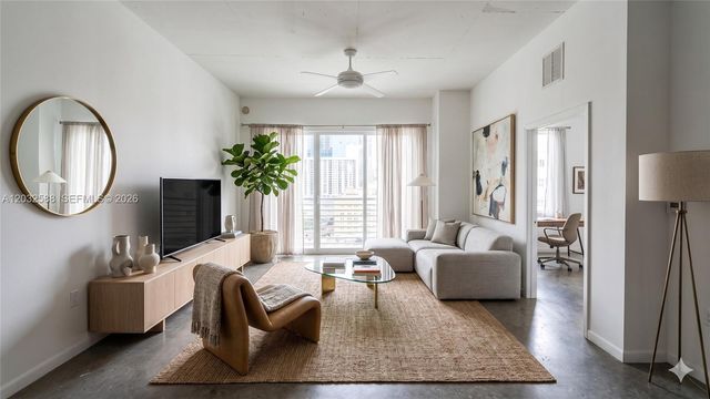 133 NE 2nd Avenue 1906, Miami, FL 33132