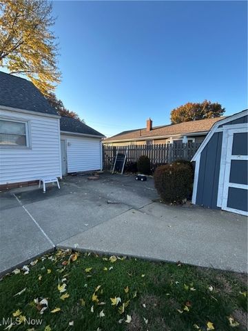 608 Werstler Avenue NW, North Canton, OH 44720