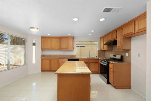 2163 Sun Ridge Drive, Chino Hills, CA 91709
