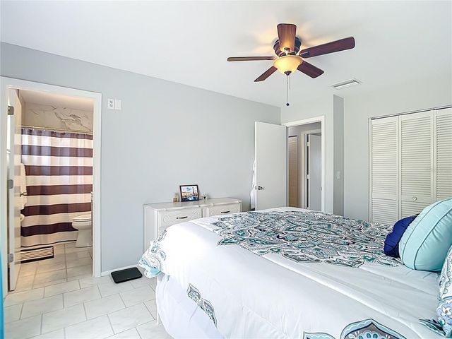 6786 CAROVEL AVENUE, North Port, FL 34287