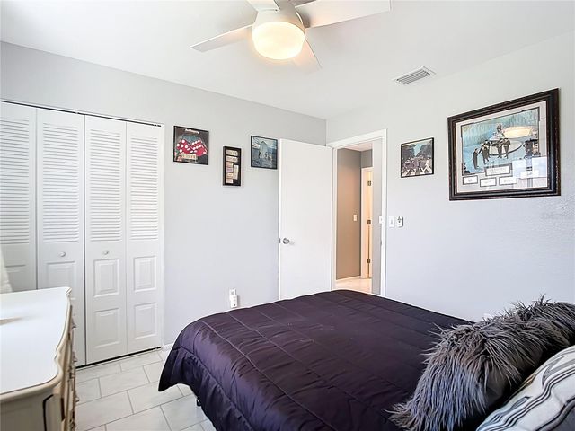 6786 CAROVEL AVENUE, North Port, FL 34287