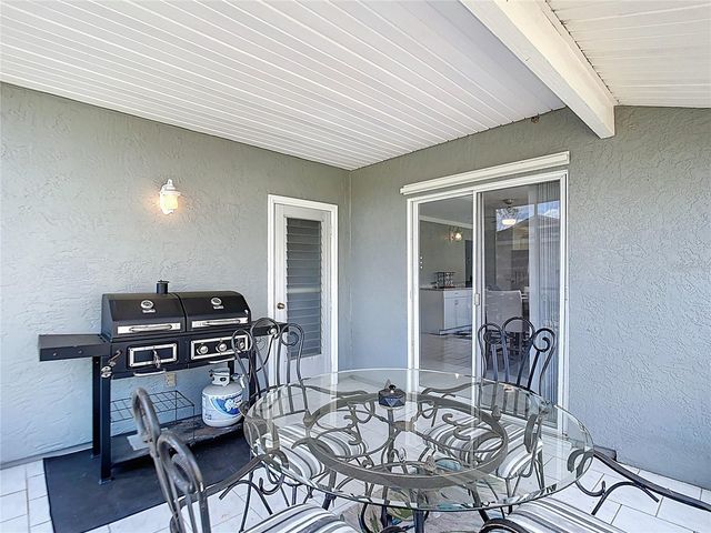 6786 CAROVEL AVENUE, North Port, FL 34287