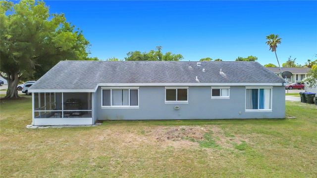 6786 CAROVEL AVENUE, North Port, FL 34287