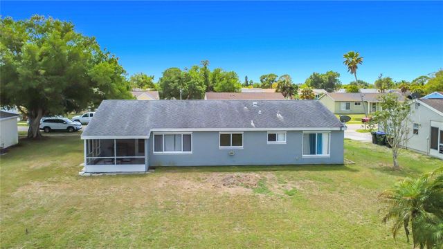 6786 CAROVEL AVENUE, North Port, FL 34287