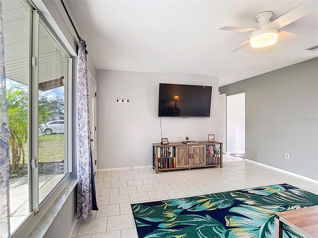 6786 CAROVEL AVENUE, North Port, FL 34287