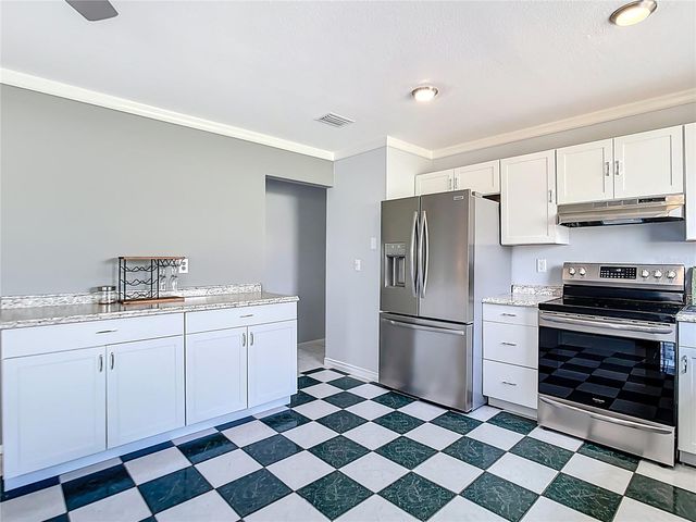 6786 CAROVEL AVENUE, North Port, FL 34287