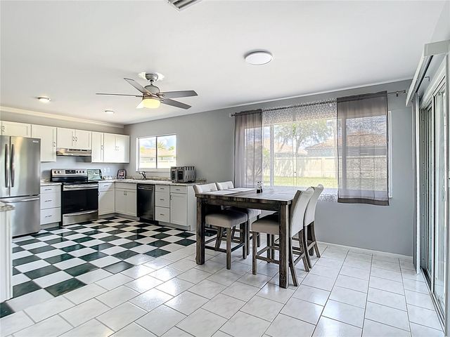 6786 CAROVEL AVENUE, North Port, FL 34287