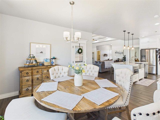 13111 NE Jaguar Ln, Elgin, OK 73538