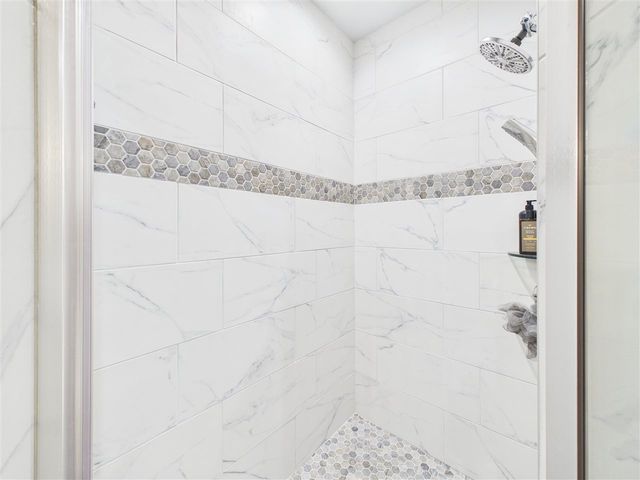 13111 NE Jaguar Ln, Elgin, OK 73538