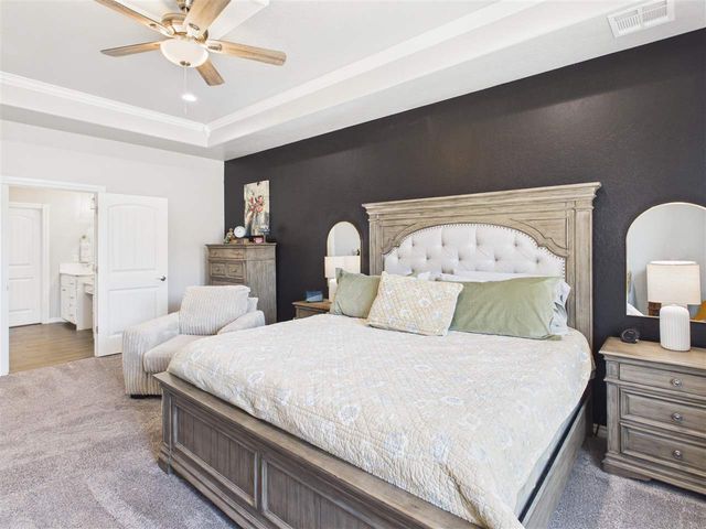 13111 NE Jaguar Ln, Elgin, OK 73538