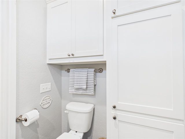 13111 NE Jaguar Ln, Elgin, OK 73538