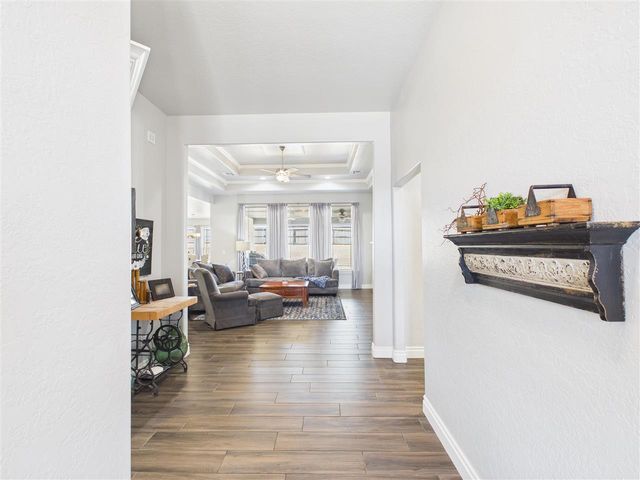 13111 NE Jaguar Ln, Elgin, OK 73538