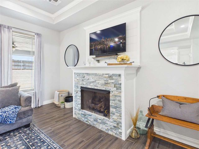 13111 NE Jaguar Ln, Elgin, OK 73538