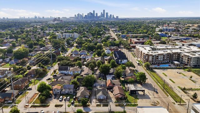 14 Norwood Street 04, Houston, TX 77011