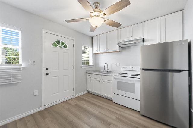 14 Norwood Street 04, Houston, TX 77011