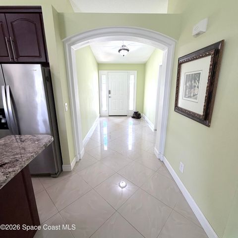 2601 Lakehurst Avenue SW, Palm Bay, FL 32908