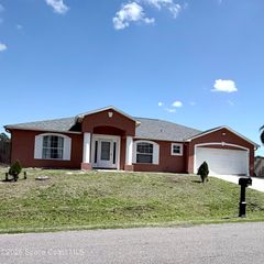 2601 Lakehurst Avenue SW, Palm Bay, FL 32908