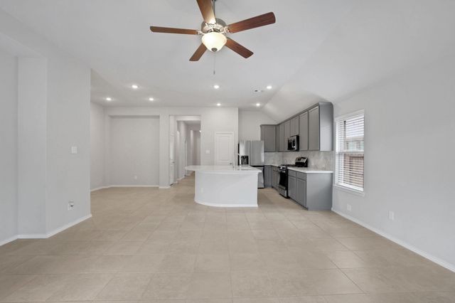 11411 Raven Claw Drive, Tomball, TX 77375