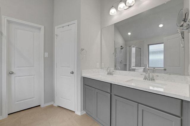 11411 Raven Claw Drive, Tomball, TX 77375
