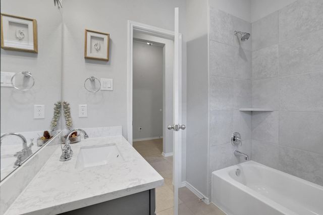 11411 Raven Claw Drive, Tomball, TX 77375