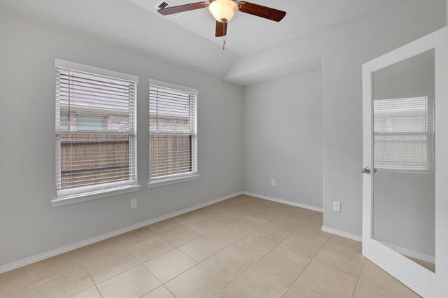 11411 Raven Claw Drive, Tomball, TX 77375