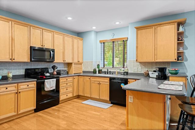 6250 Avebury Court, Hamilton Twp, OH 45152