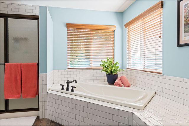 6250 Avebury Court, Hamilton Twp, OH 45152