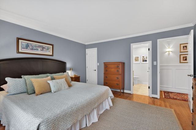 2063 Manor Drive, Lexington, KY 40502