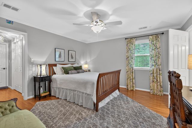 2063 Manor Drive, Lexington, KY 40502