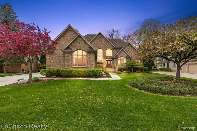 14382 Knightsbridge Drive, Shelby Charter Township, MI 48315