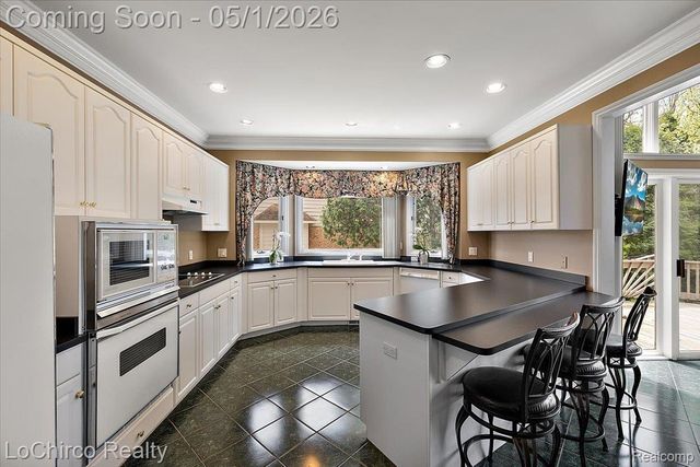 14382 Knightsbridge Drive, Shelby Charter Township, MI 48315