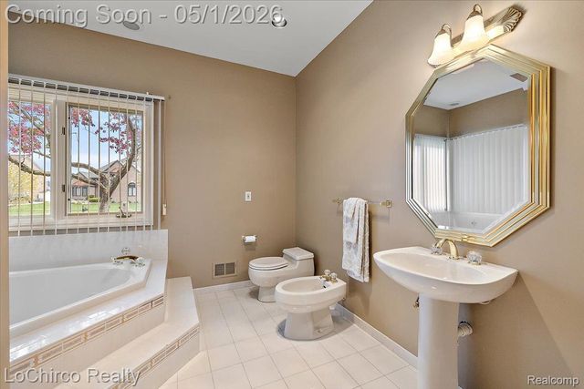 14382 Knightsbridge Drive, Shelby Charter Township, MI 48315