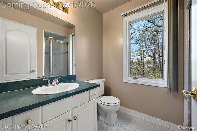 14382 Knightsbridge Drive, Shelby Charter Township, MI 48315