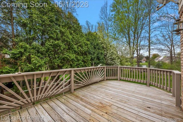 14382 Knightsbridge Drive, Shelby Charter Township, MI 48315