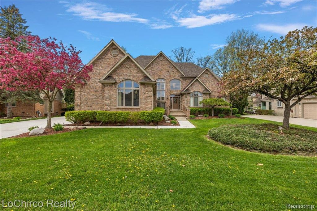 14382 Knightsbridge Drive, Shelby Charter Township, MI 48315