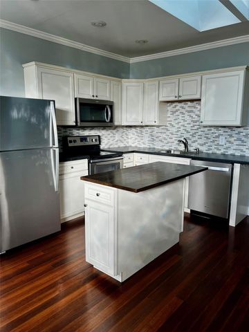 118 N EUSTIS STREET 2, Eustis, FL 32726