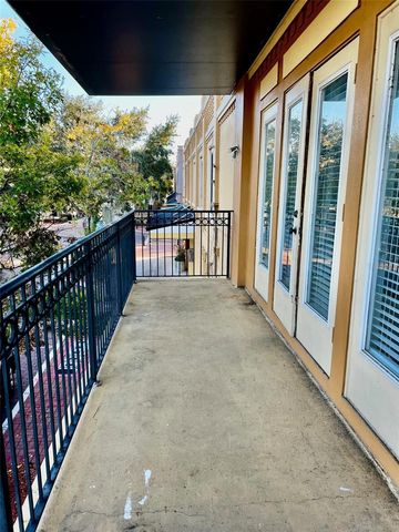 118 N EUSTIS STREET 2, Eustis, FL 32726