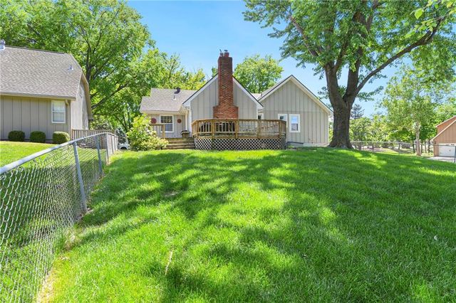 10941 Nieman Road, Overland Park, KS 66210
