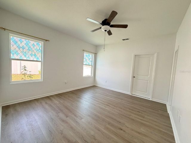 2021 HEMINGWAY CIRCLE, Groveland, FL 34736