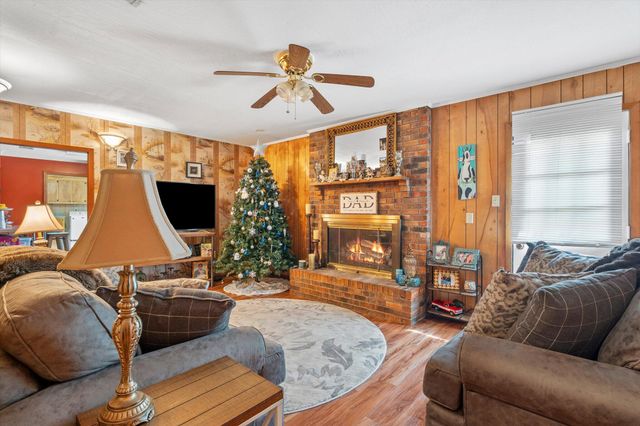 112 & 114 Ratcliff Rd., Sumrall, MS 39482