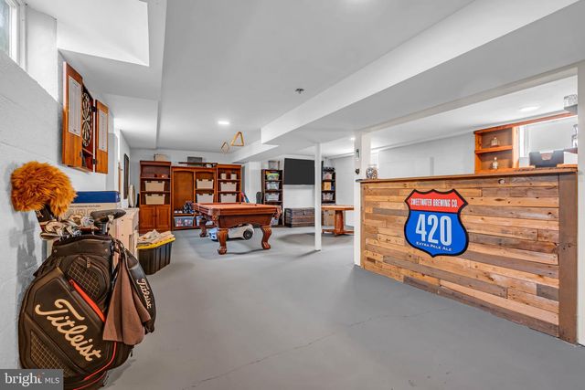 111 CHESTNUT ST, Forked River, NJ 08731