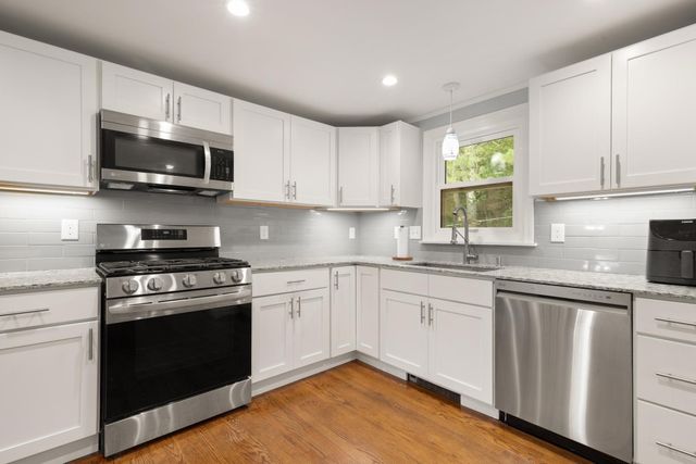 182 Summer St, Maynard, MA 01754