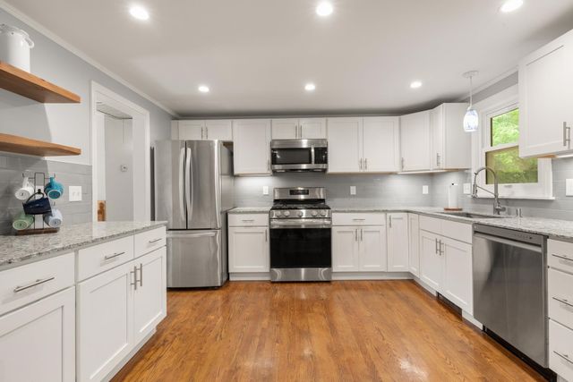 182 Summer St, Maynard, MA 01754