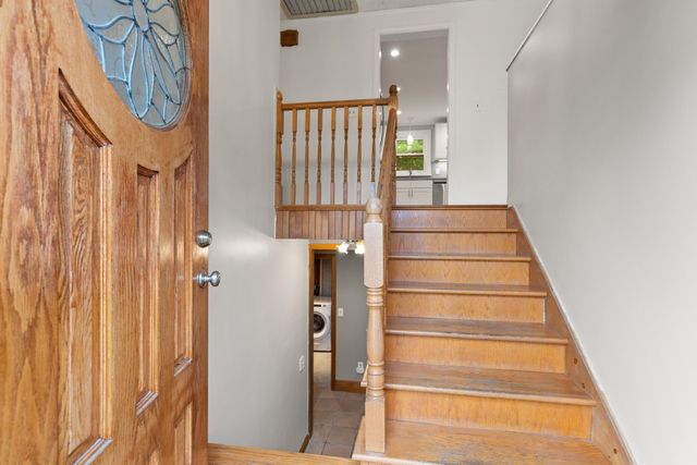 182 Summer St, Maynard, MA 01754