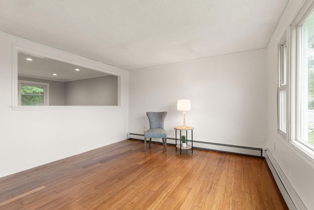 182 Summer St, Maynard, MA 01754