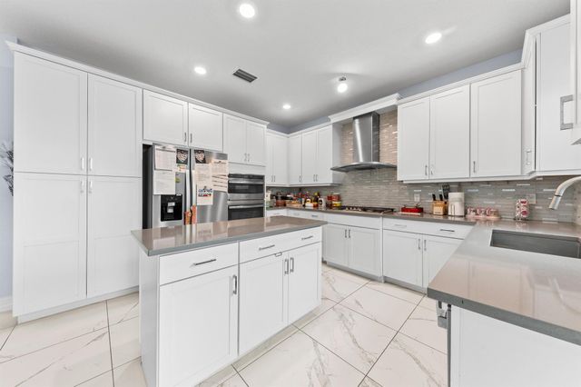 8716 Grand Prix Lane, Boynton Beach, FL 33472