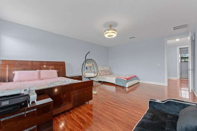 8716 Grand Prix Lane, Boynton Beach, FL 33472